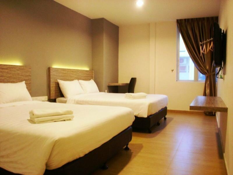 Here Hotel Skudai Extérieur photo